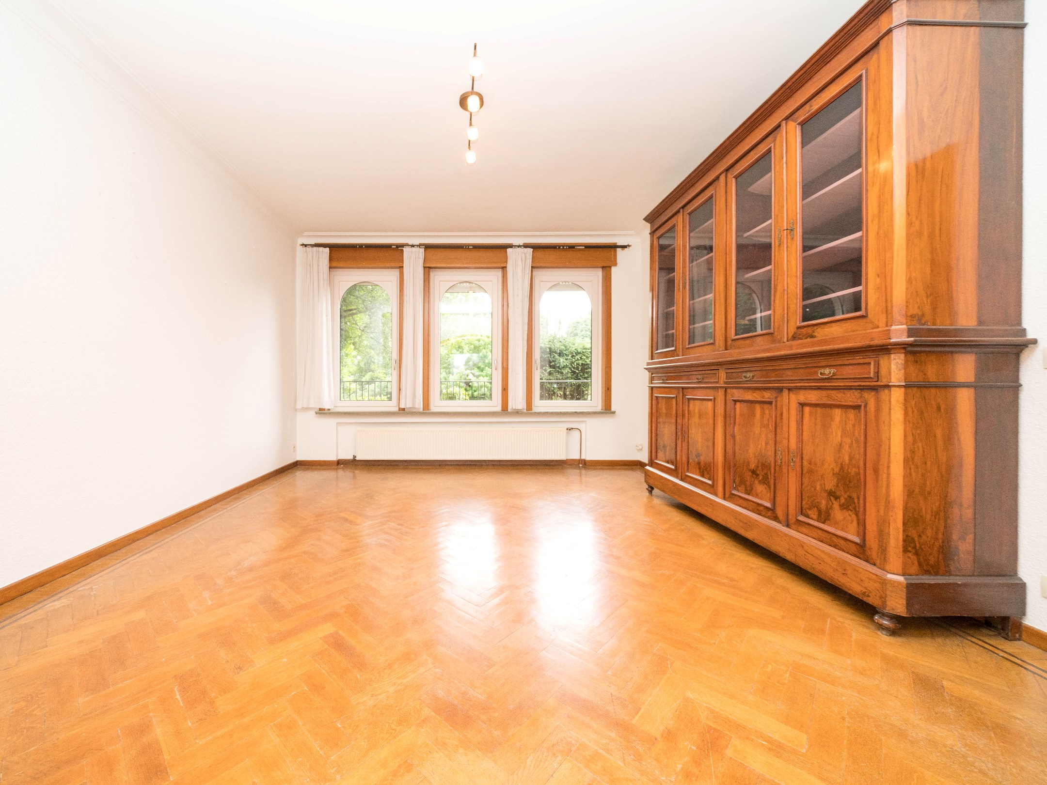 Ruime, karaktervolle woning met 4/5 kamers en tuin 