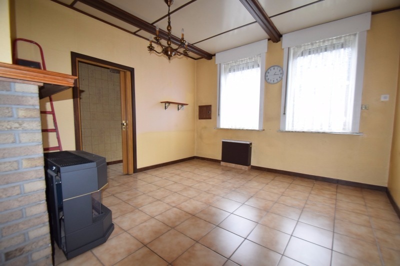 TOF, U  KRIJGT NIEUWE BUREN! 