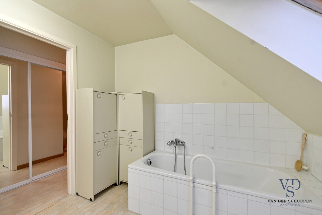 Tijdloze open bebouwing op toplocatie ! 