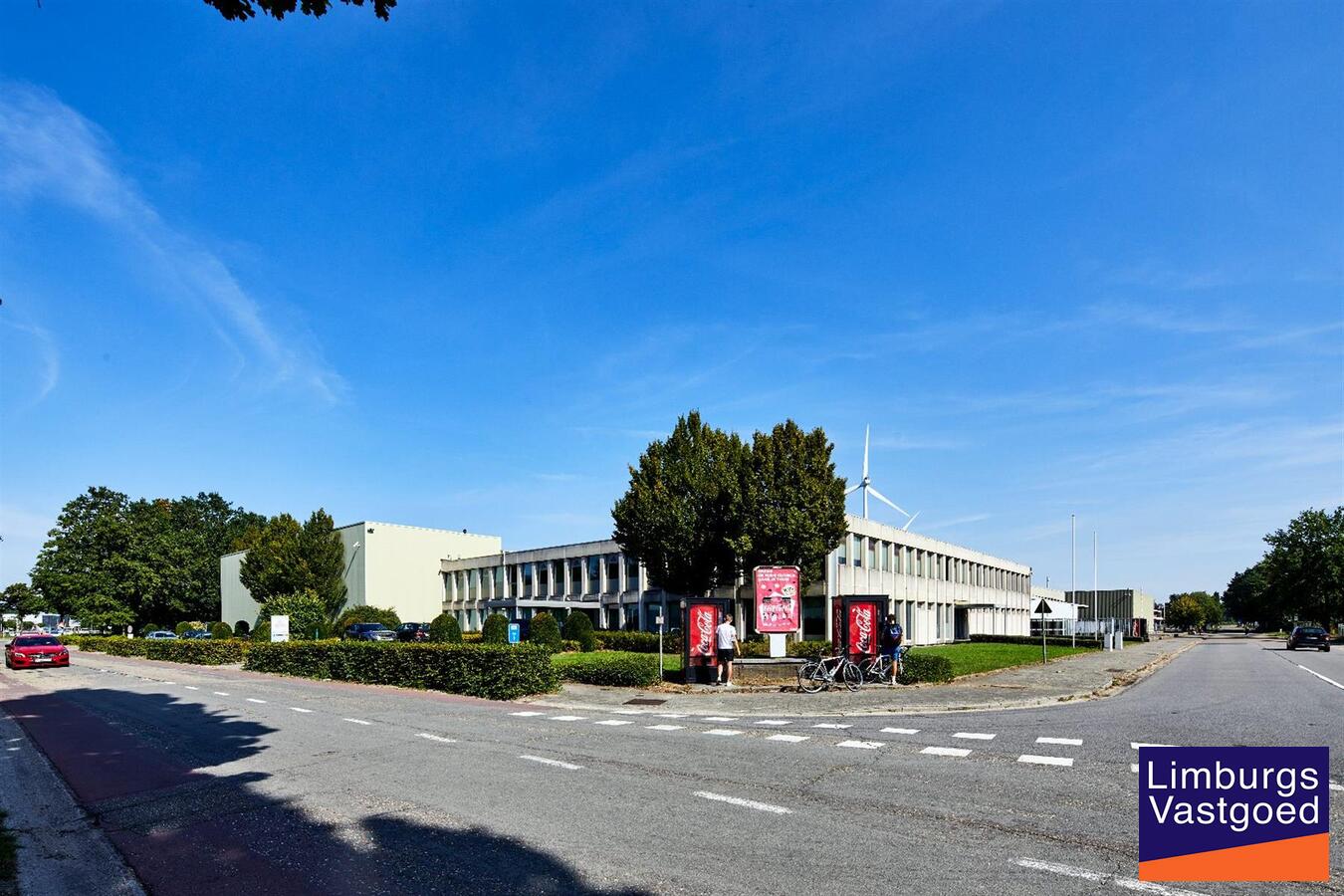 C-SITE Nieuwbouw KMO unit 2 - 3925 m² - a/d voormalige Coca-Cola site 