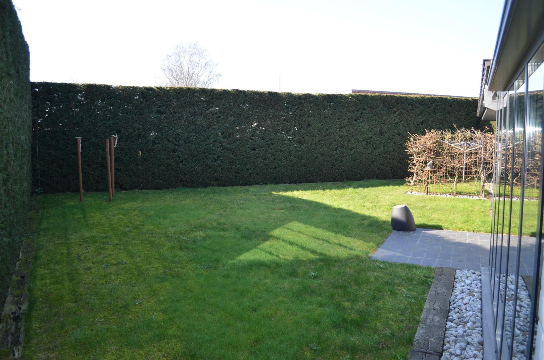 Energiezuinige villa met  3 slpks (ev. 4), garage en zuidelijk georiënteerde tuin nabij centrum Maldegem 