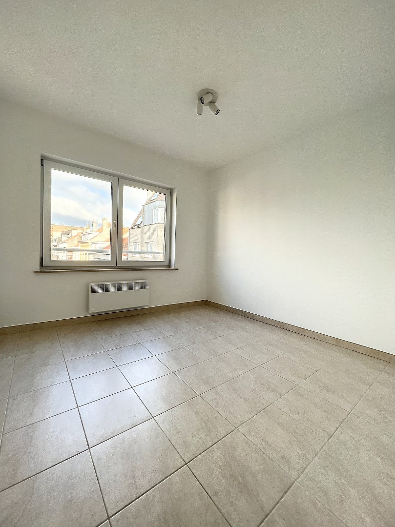 Appartement prêt à emménager avec 1 chambre et terrasse dans un quartier résidentiel calme. 