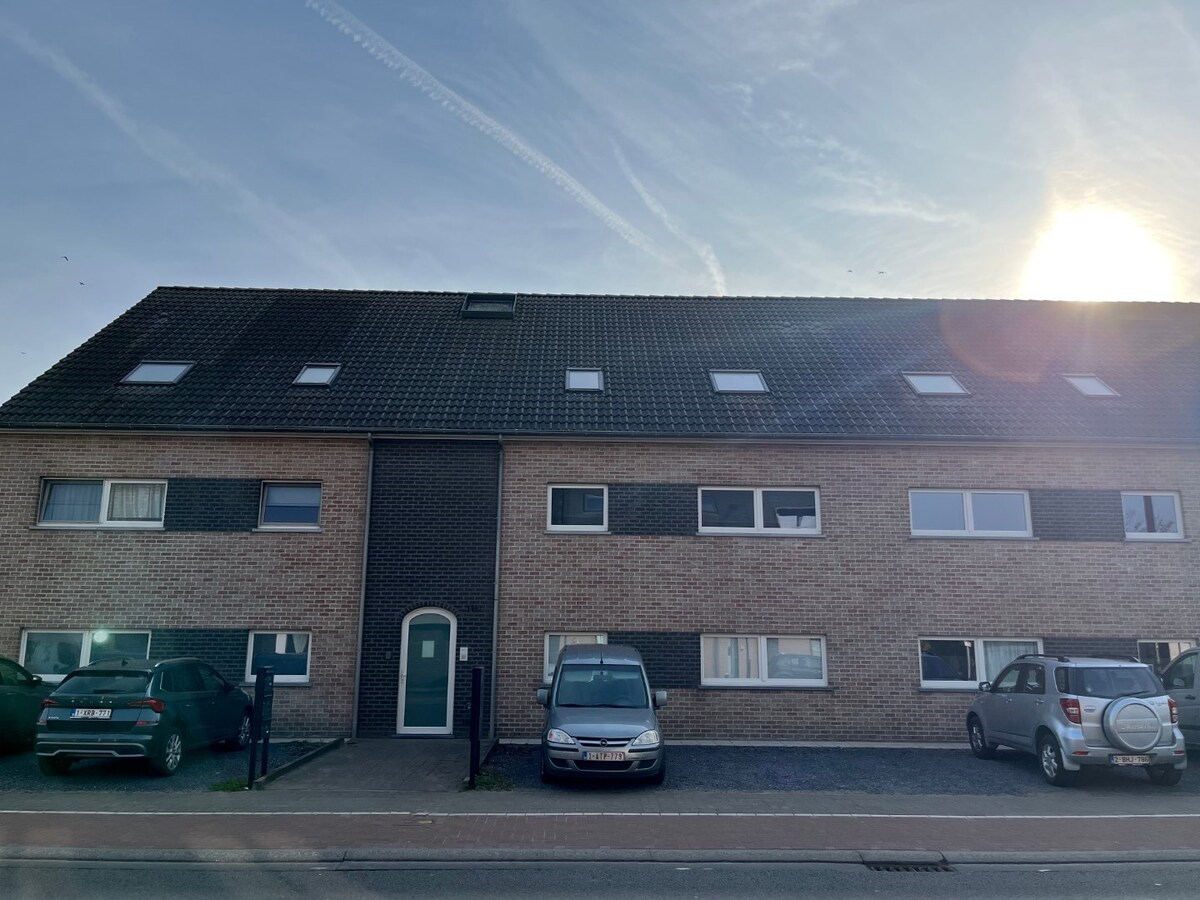 Ruim en goed gelegen 1 slaapkamer appartement! 