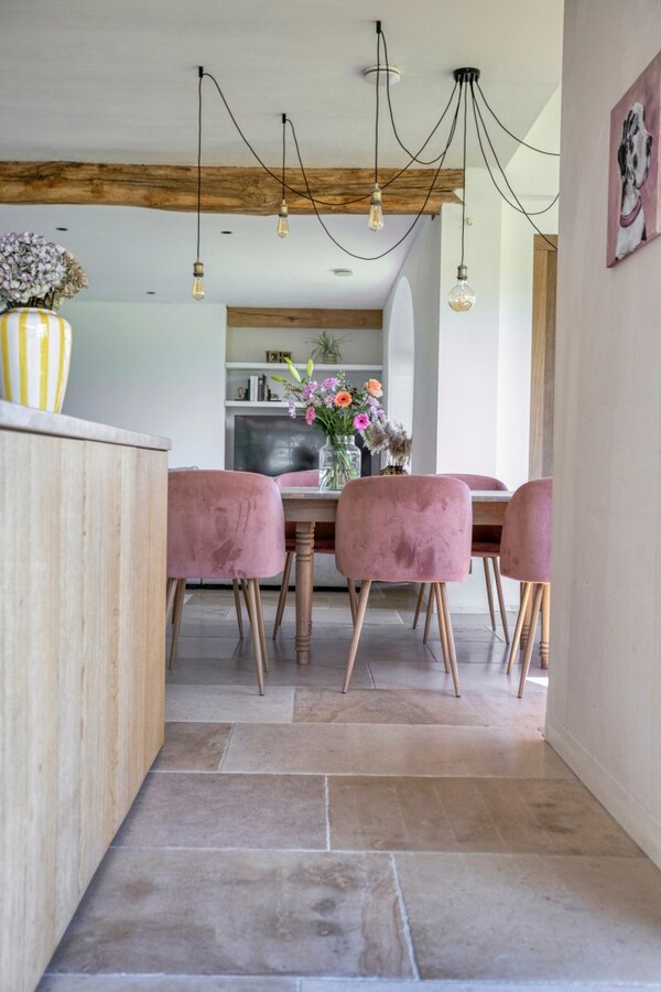 Uitzonderlijk gelegen landelijke villa in Anzegem | 2300m2 | vergezichten 