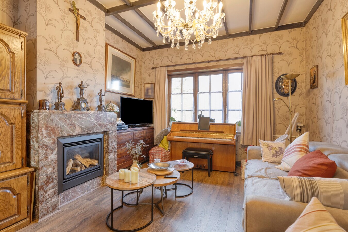 Karaktervolle woning in Engelse cottage-stijl met 3 slaapkamers 