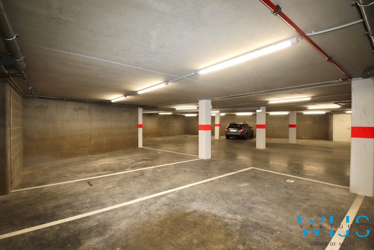 Instapklaar &amp; gezellig appartement met zonneterras te ERTVELDE ! 