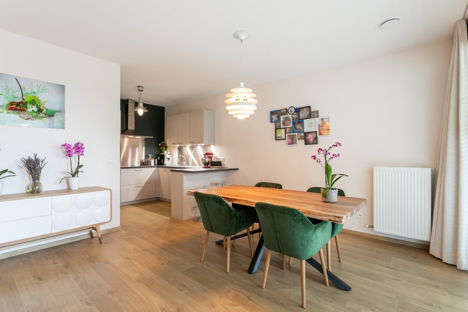 Instapklaar en energiezuinig gelijkvloers appartement met 2 SLPKS, tuin en terras 