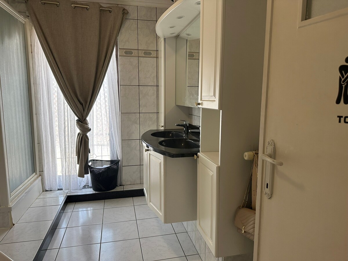 Appartement  met 2 slaapkamers en terras 