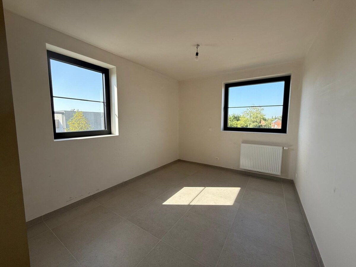 Instapklare nieuwe woning in een rustige woonwijk 