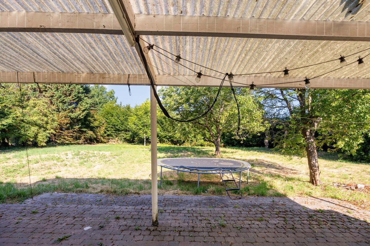 Uniek gelegen woning met 3 slaapkamers prachtige tuin, terras en garage op een perceel van 32are 20ca in Wilsele! - EPC 751 kWh/m² - bewoonbare opp.149 m² 