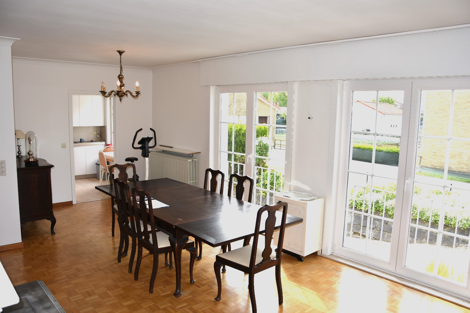 Ruim en lichtrijk  appartement met 2 slaapkamers. 