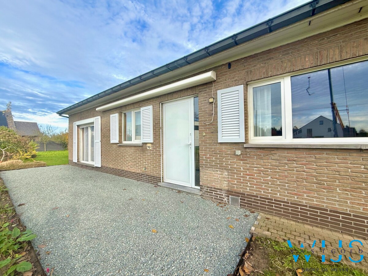 Woonhuis op 817m² te Ertvelde ! 