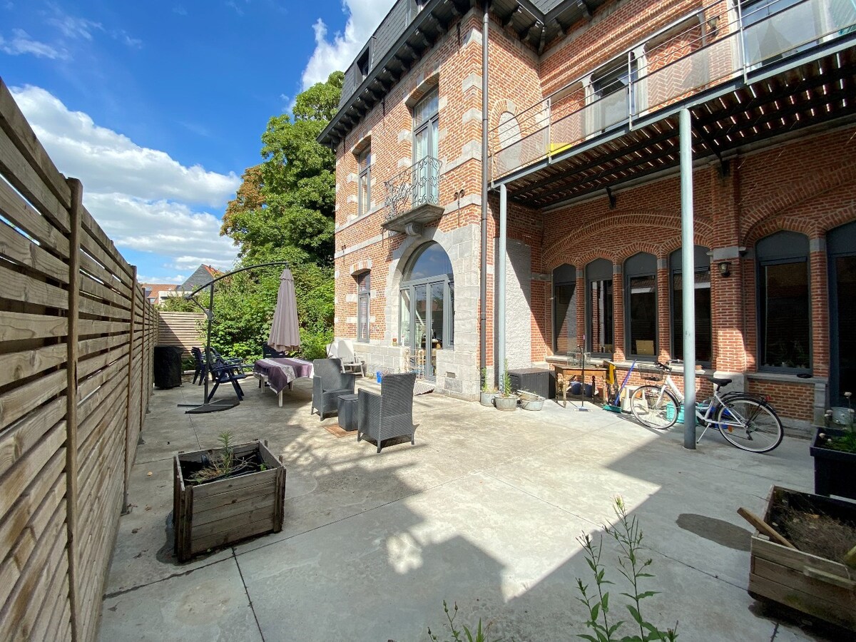 Appartement 2 chambres avec terrasse en plein centre ! 