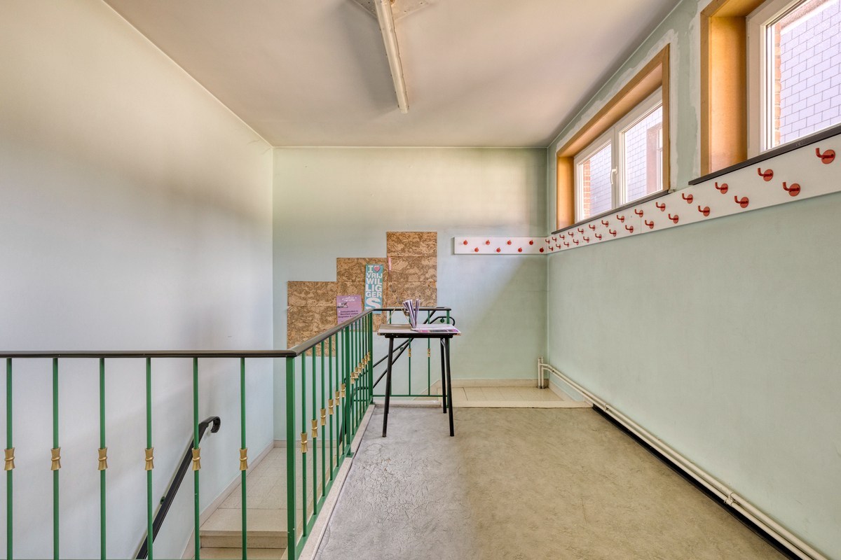 Multifunctioneel gebouw in het centrum van Merchtem. 