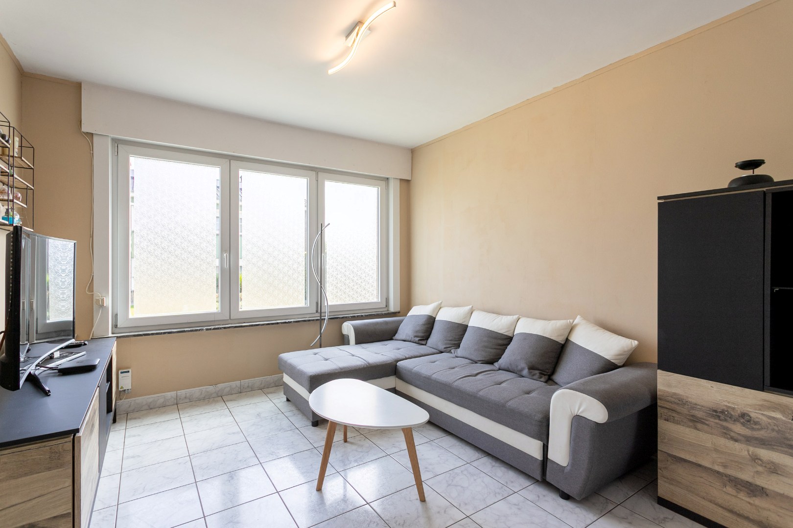 Instapklare woning met 3 slpk, tuin en garage te Lembeek 