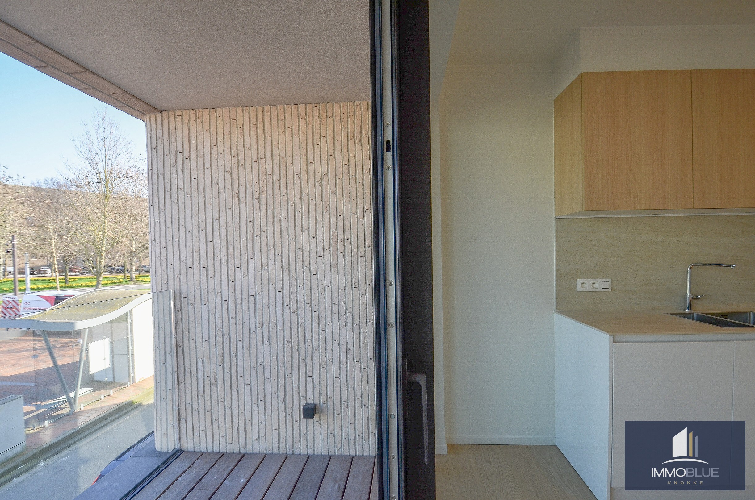 Nieuwbouw: Licht en modern nieuwbouwappartement met terras nabij Duinenwater. 