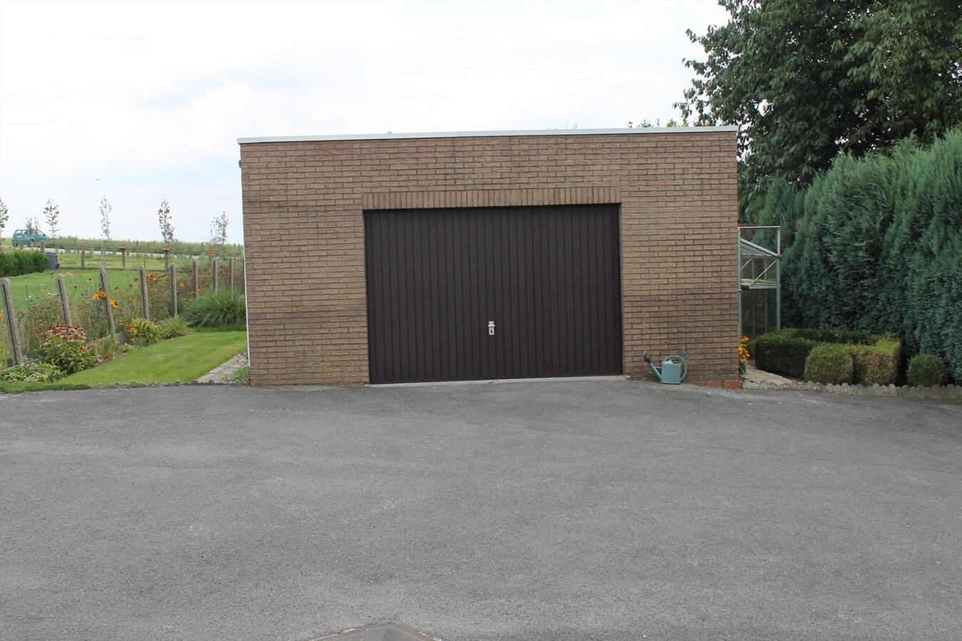 Charmante halfopen woning met 2 slaapkamers 