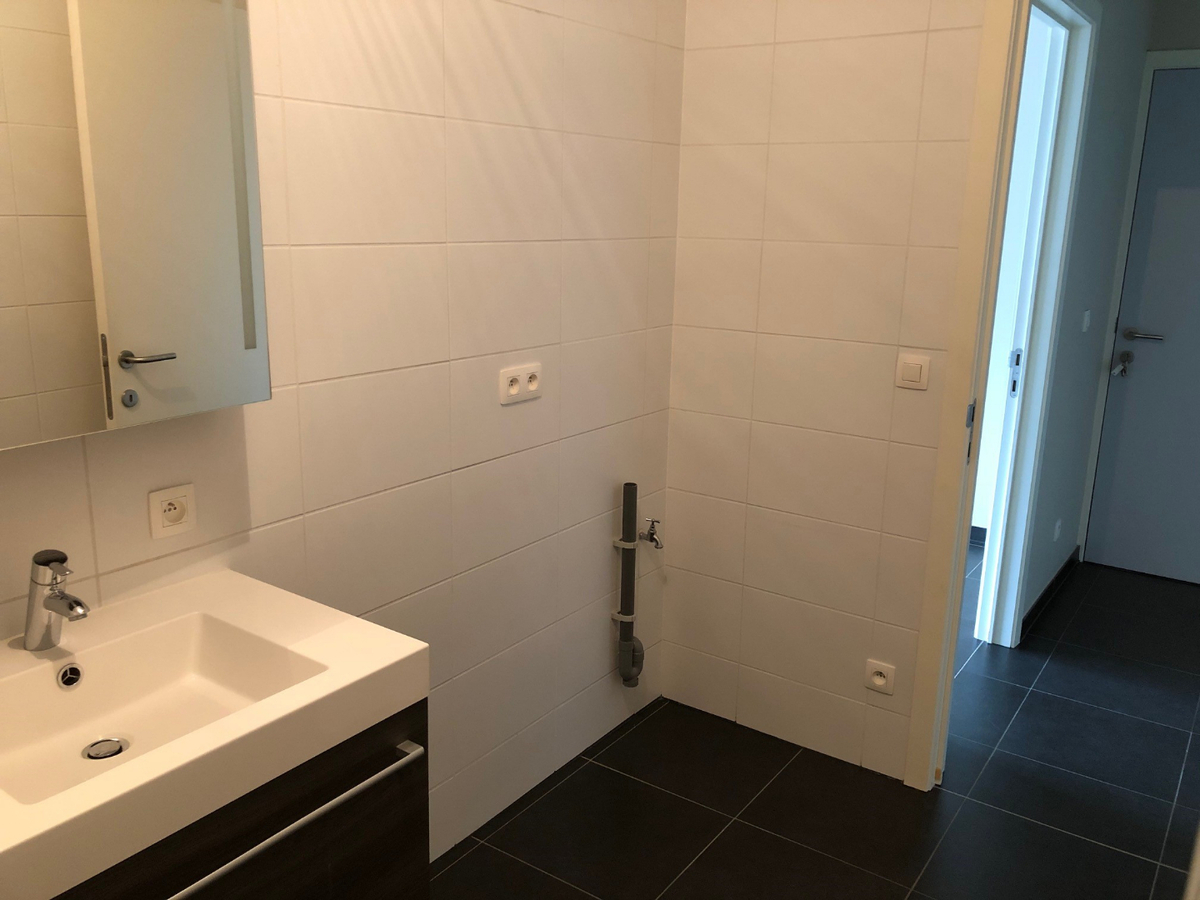 2 slaapkamer appartement op strategische locatie (incl. ondergrondse parking !!). 