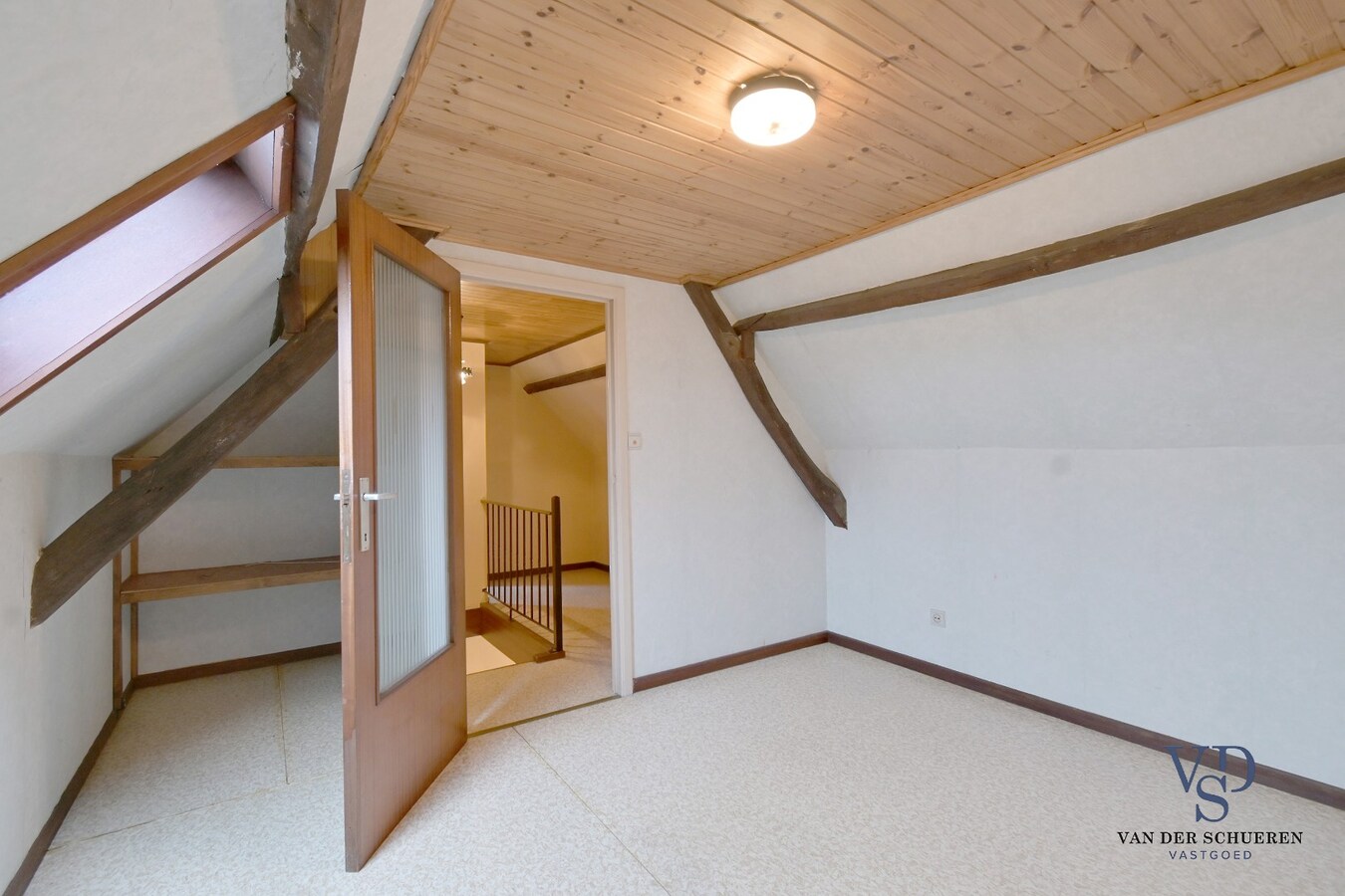 Te renoveren woning met centrale ligging 