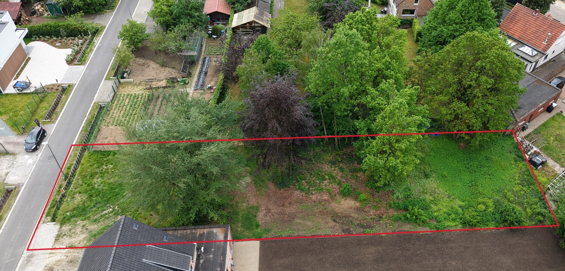 Bouwgrond 878 m² met west oriëntatie 