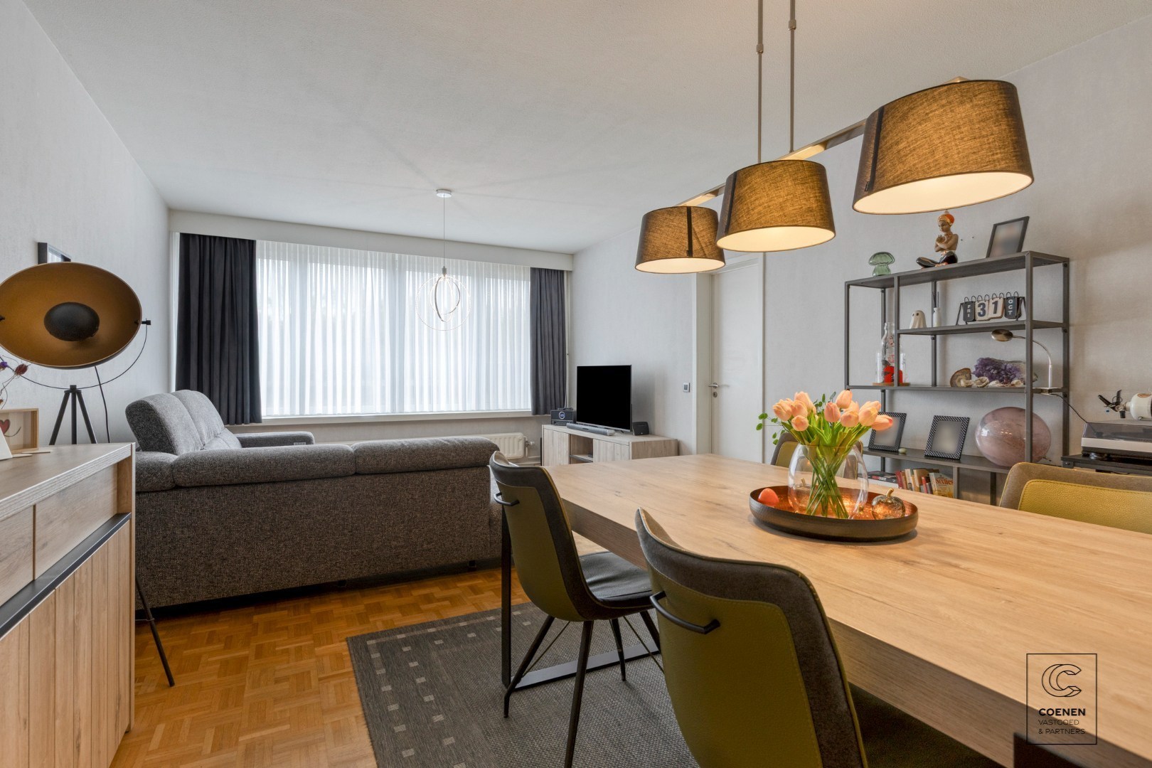 Instapklaar appartement van 91 m² op een gunstige locatie te Deurne! 