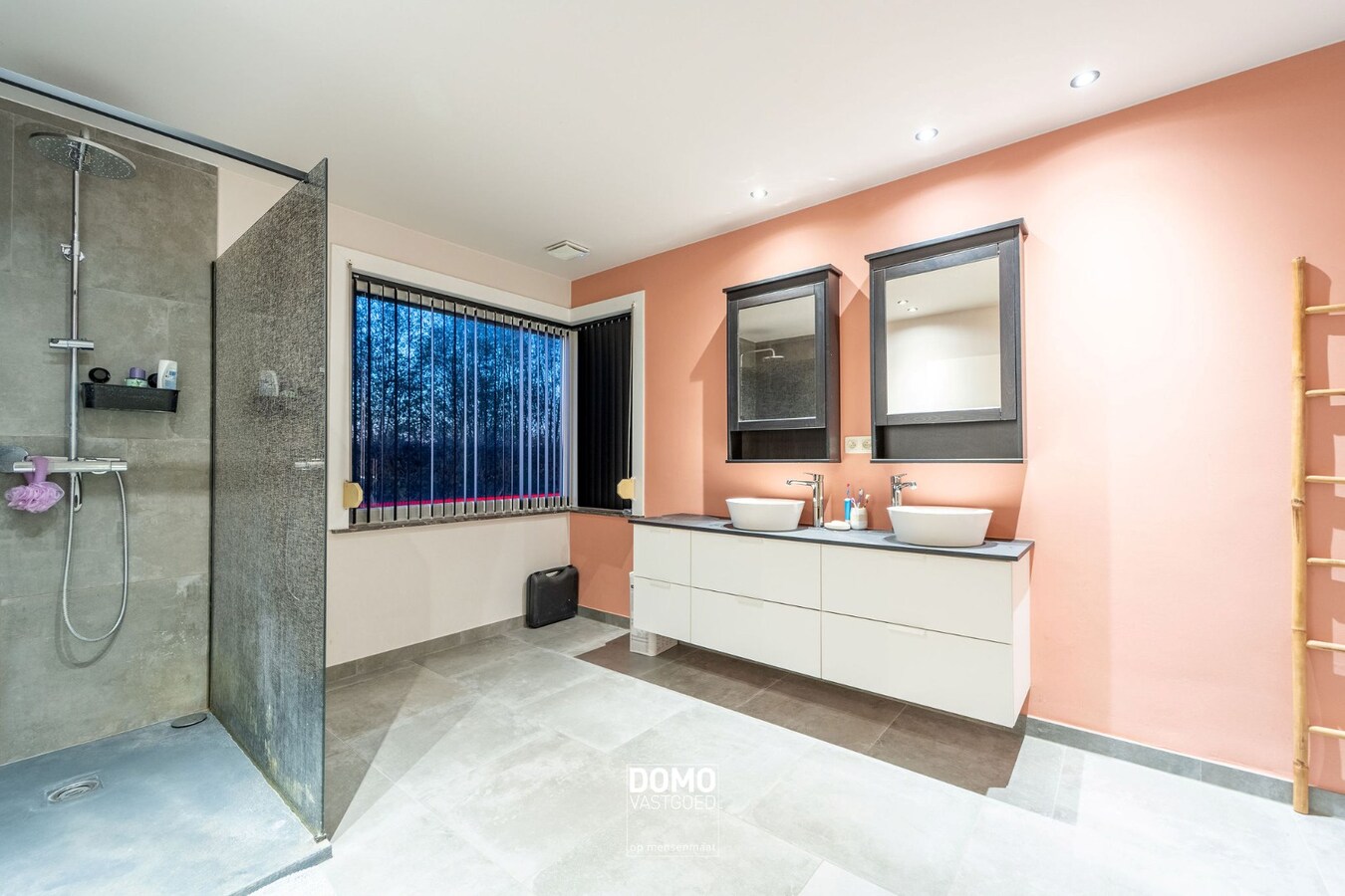 RUSTIG GELEGEN WONING MET 2 (TOT 3) SLAAPKAMERS EN GROTE TUIN OP EEN PERCEEL VAN 19A36CA TE HERK-DE-STAD 