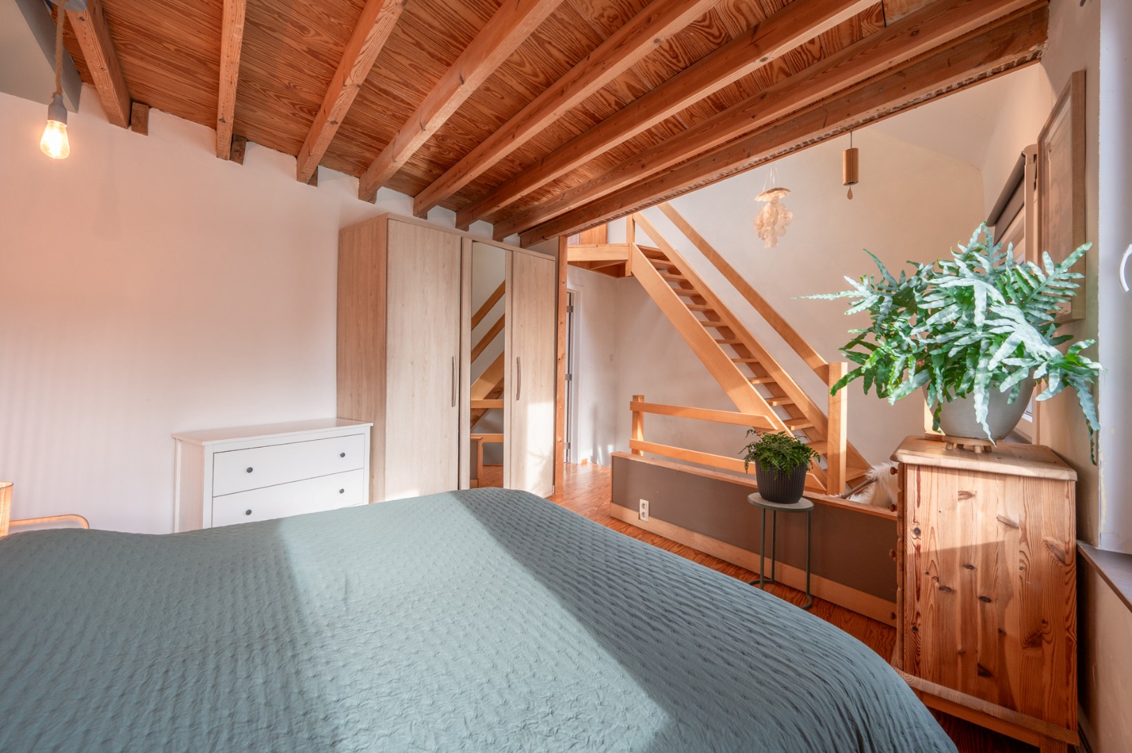 Instapklare en charmante woning met 3 slaapkamers en tuin 