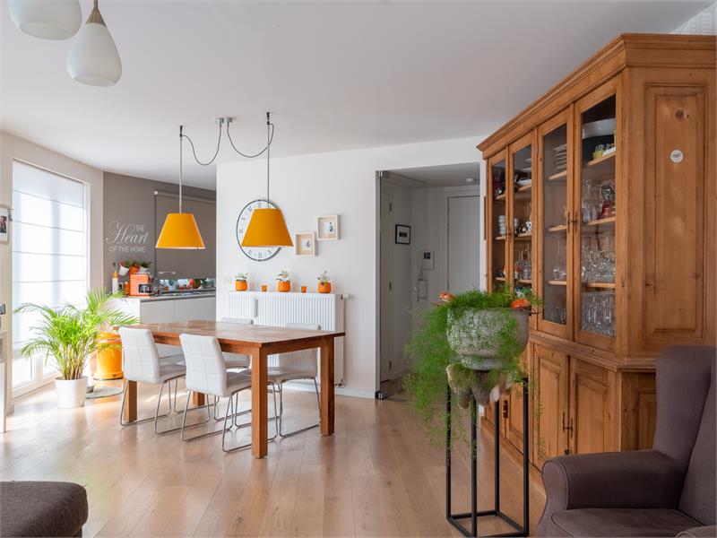 Parel van een appartement met unieke buitenruimtes in Sint-Amandsberg 