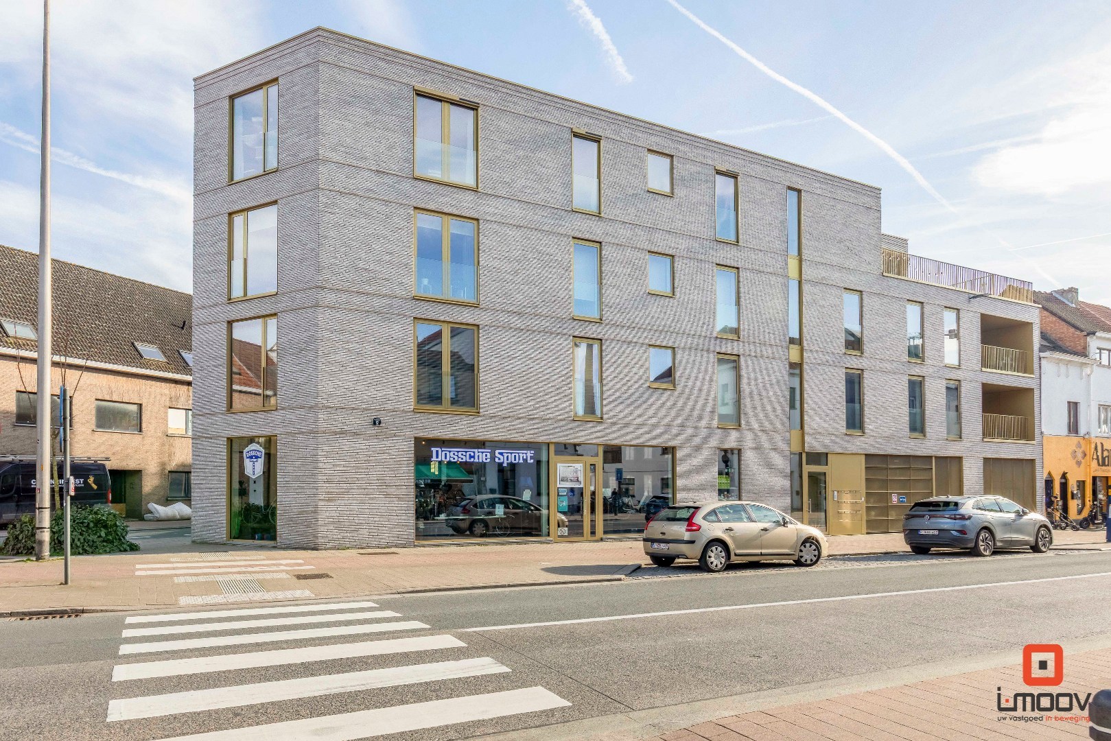 Recent luxueus appartement (2023) met 2 slaapkamers, terras en parkeeroptie in gebouw nabij Dampoort 