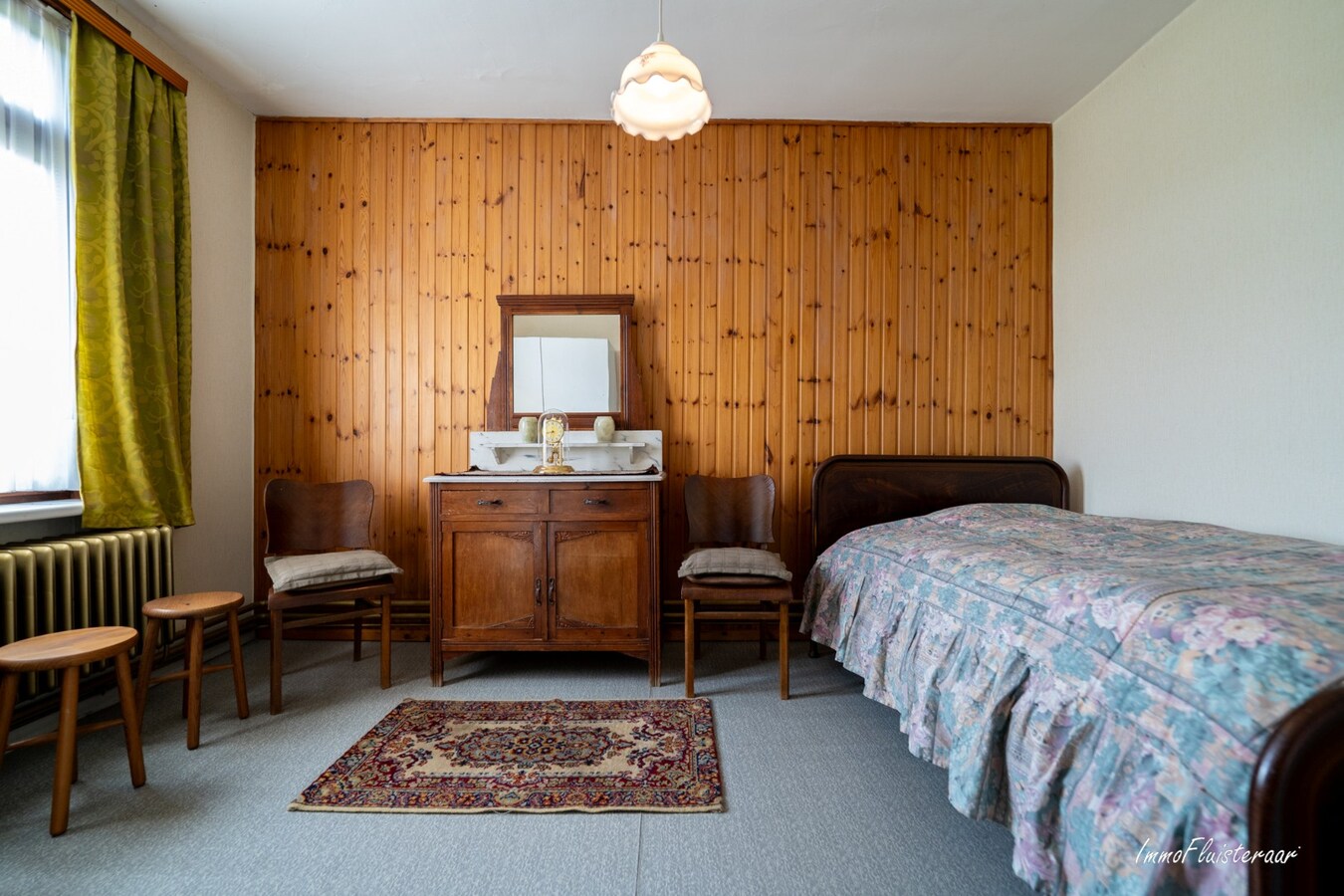 Statige woning met opslagruimte en stalgebouw op ca. 11.391 m2 te Geel 