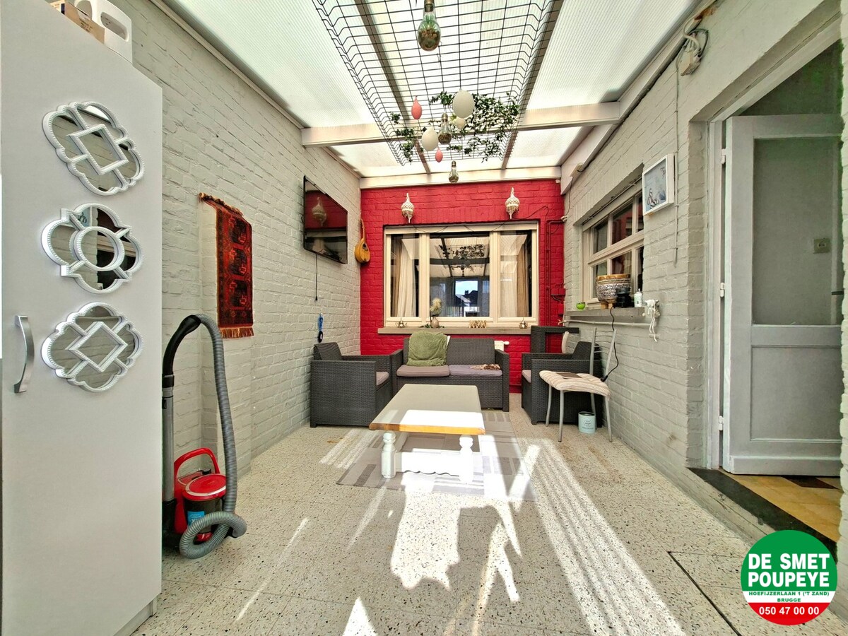 Ruime woning met garage 