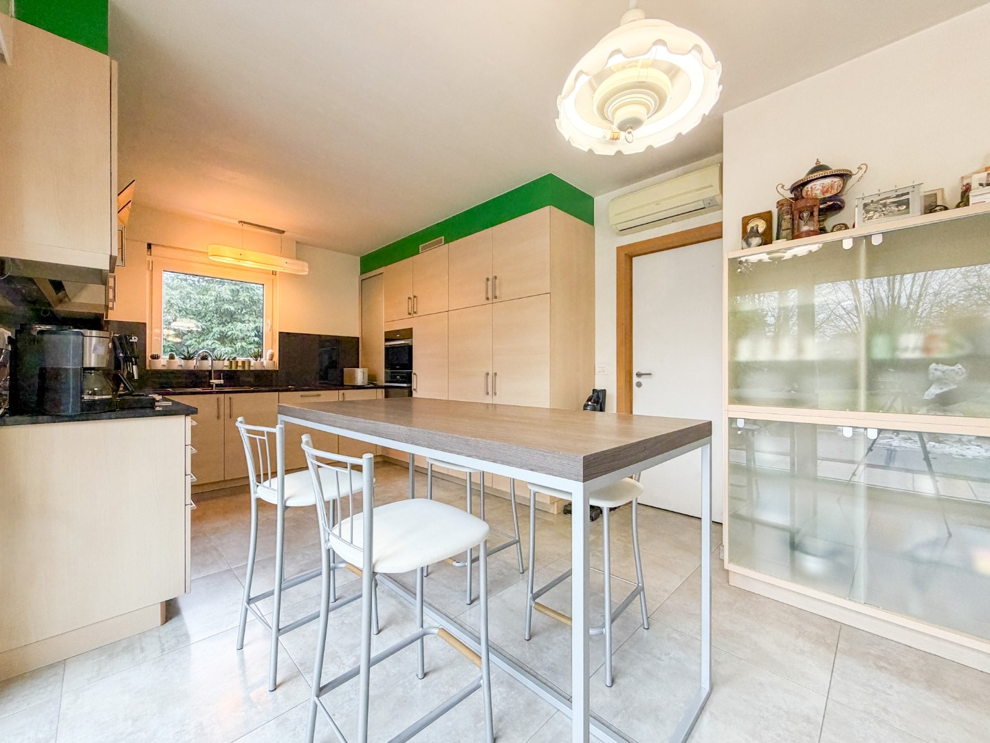 Villa hartje Torhout, topligging op een perceel van 2052 m²! 