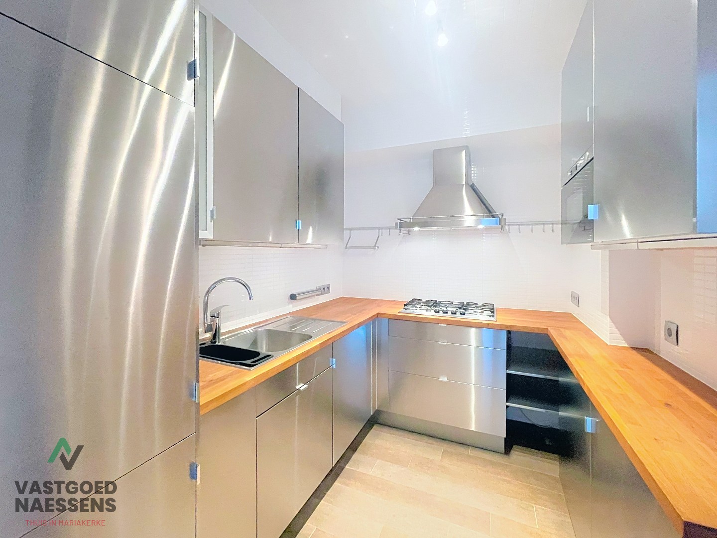 RUIM 2 SLPK APP MET FRONTAAL ZEEZICHT 