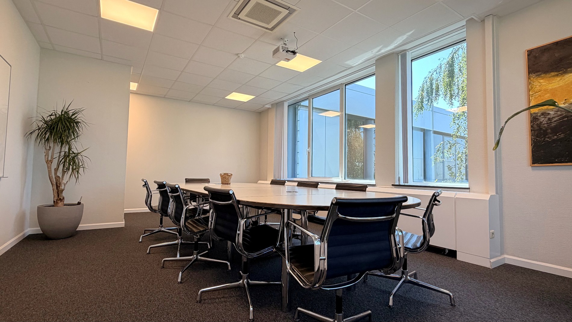 Instapklare kantoren te huur vlakbij N16 in Bornem