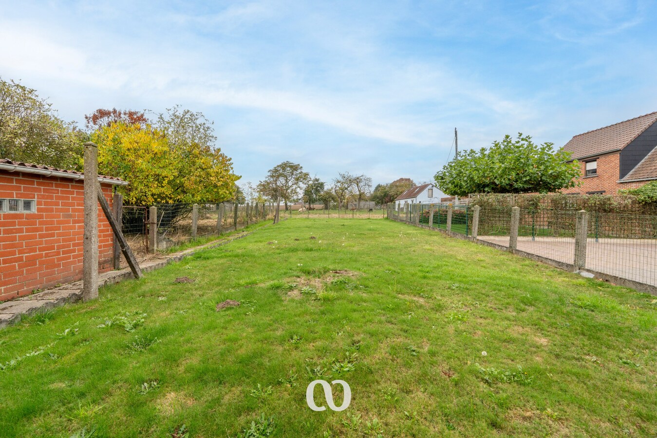 Rustig gelegen open bebouwing op mooi perceel 