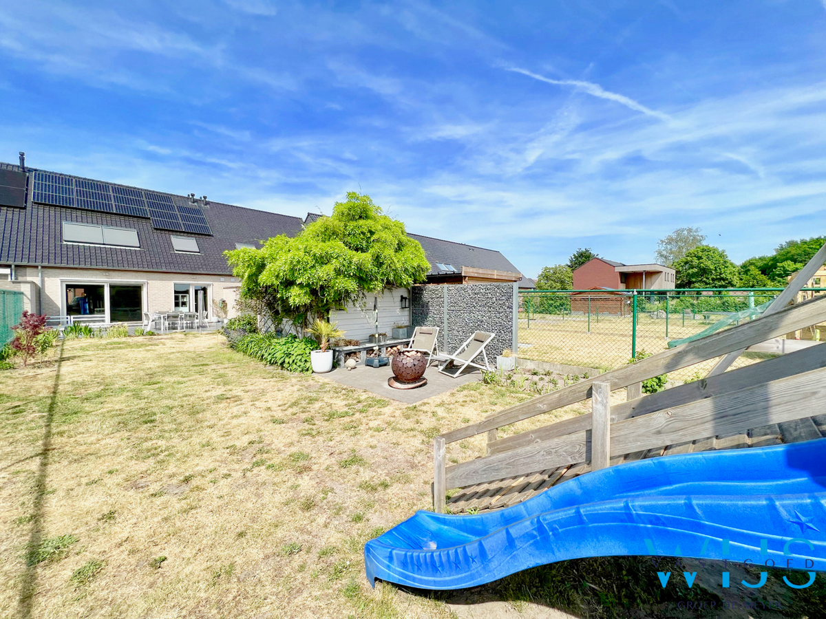 INSTAPKLAAR woonhuis met ZUIDgerichte tuin te Boekhoute ! 