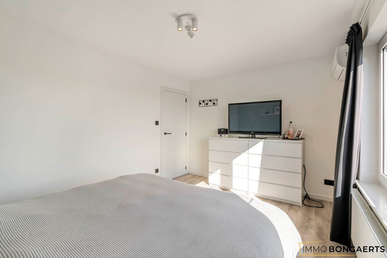 Volledig gerenoveerde woning met 4 slaapkamers 