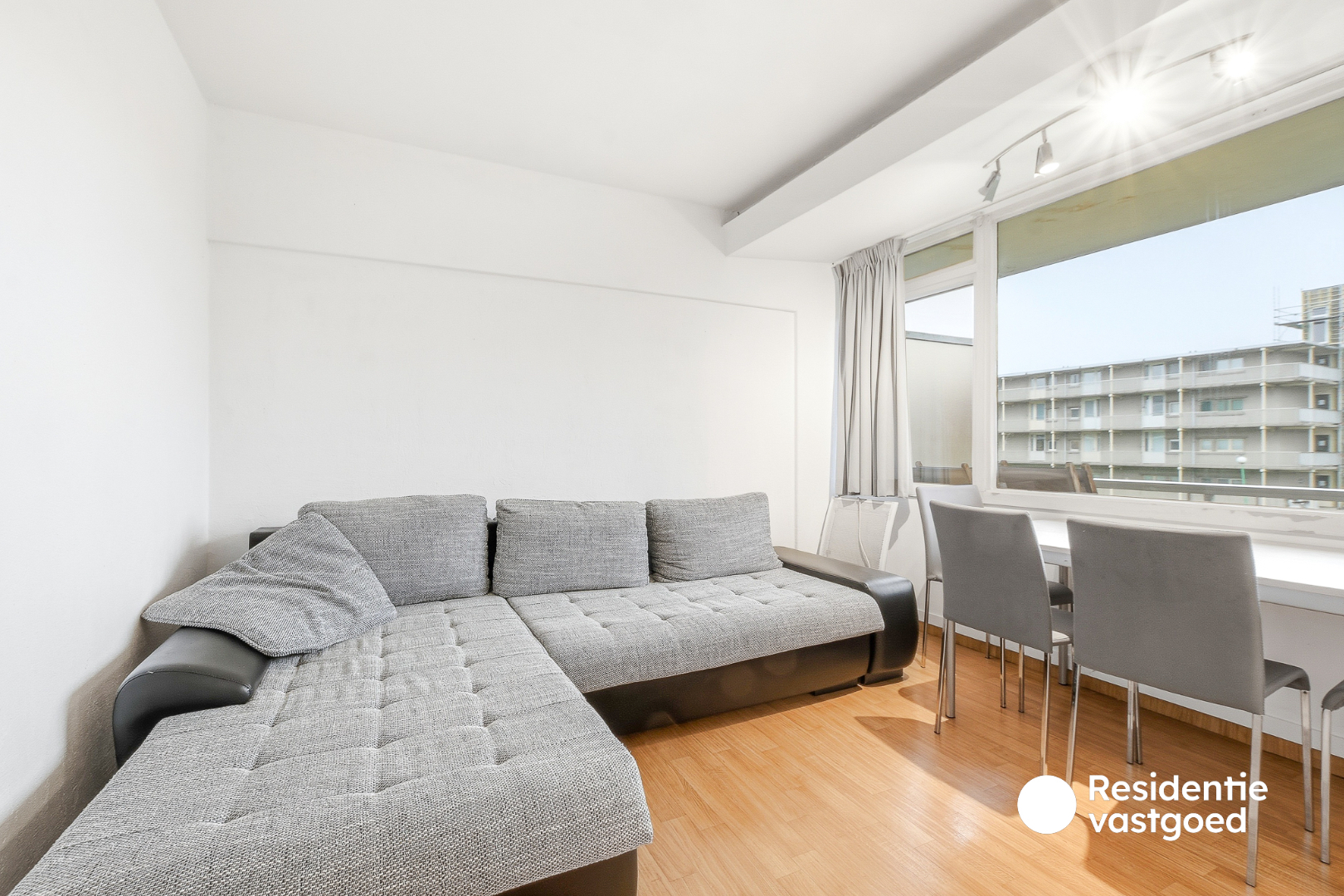 Gemeubeld éénslaapkamerappartement met terras in Park Atlantis te De Haan 