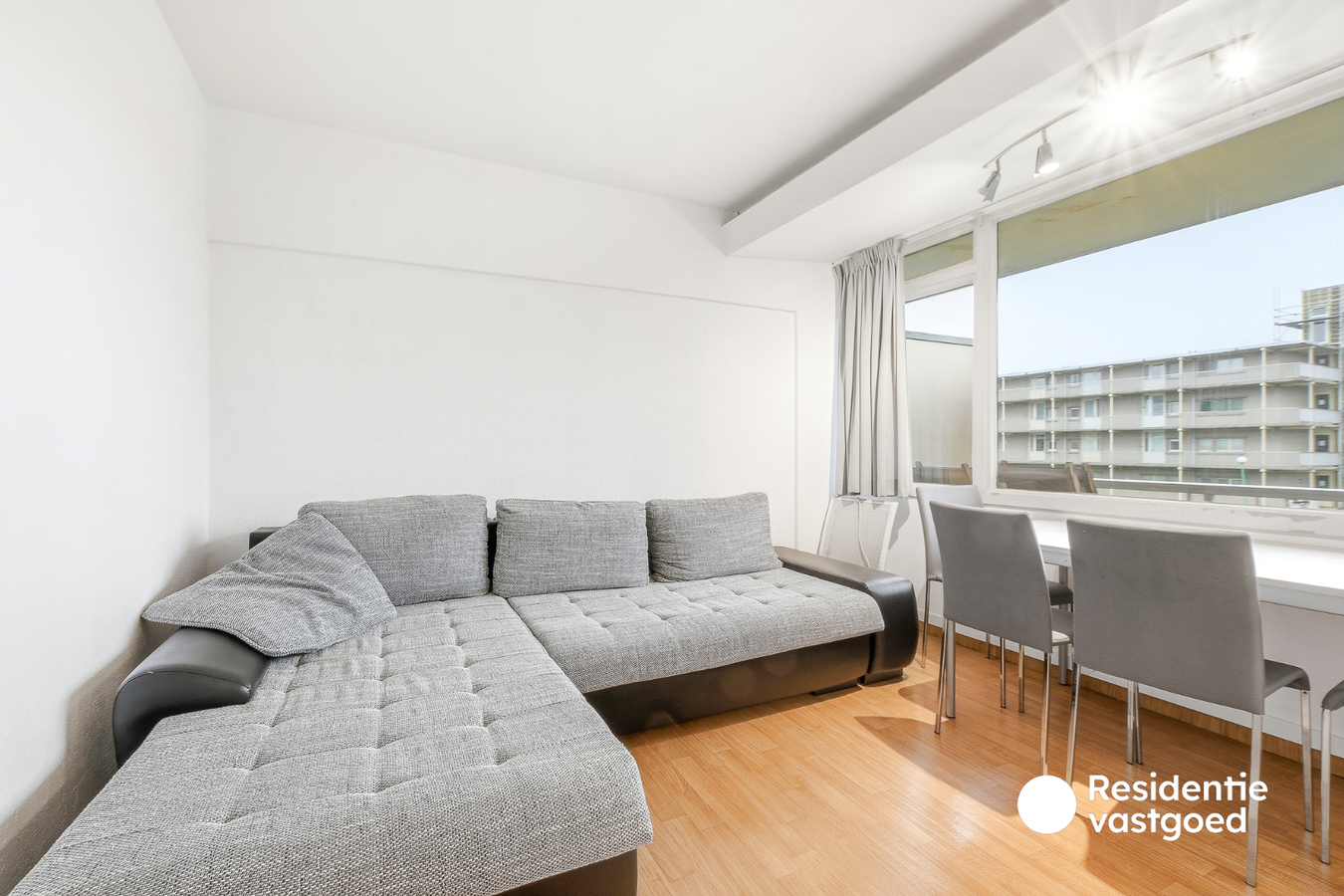 Te koop appartement - De Haan