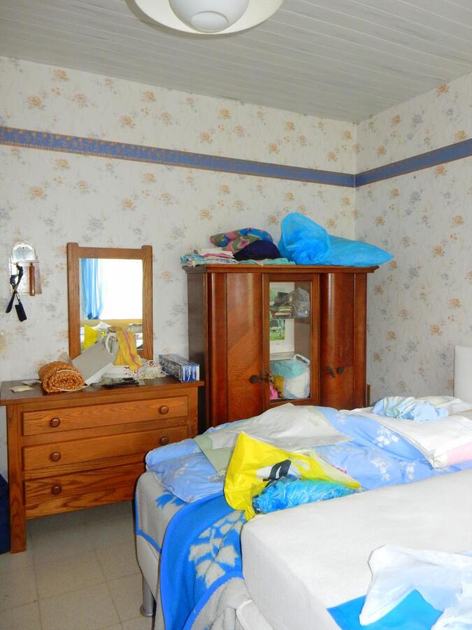 Te renoveren woning met veel mogelijkheden 