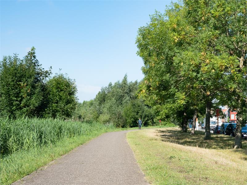 Parel van een appartement met unieke buitenruimtes in Sint-Amandsberg 