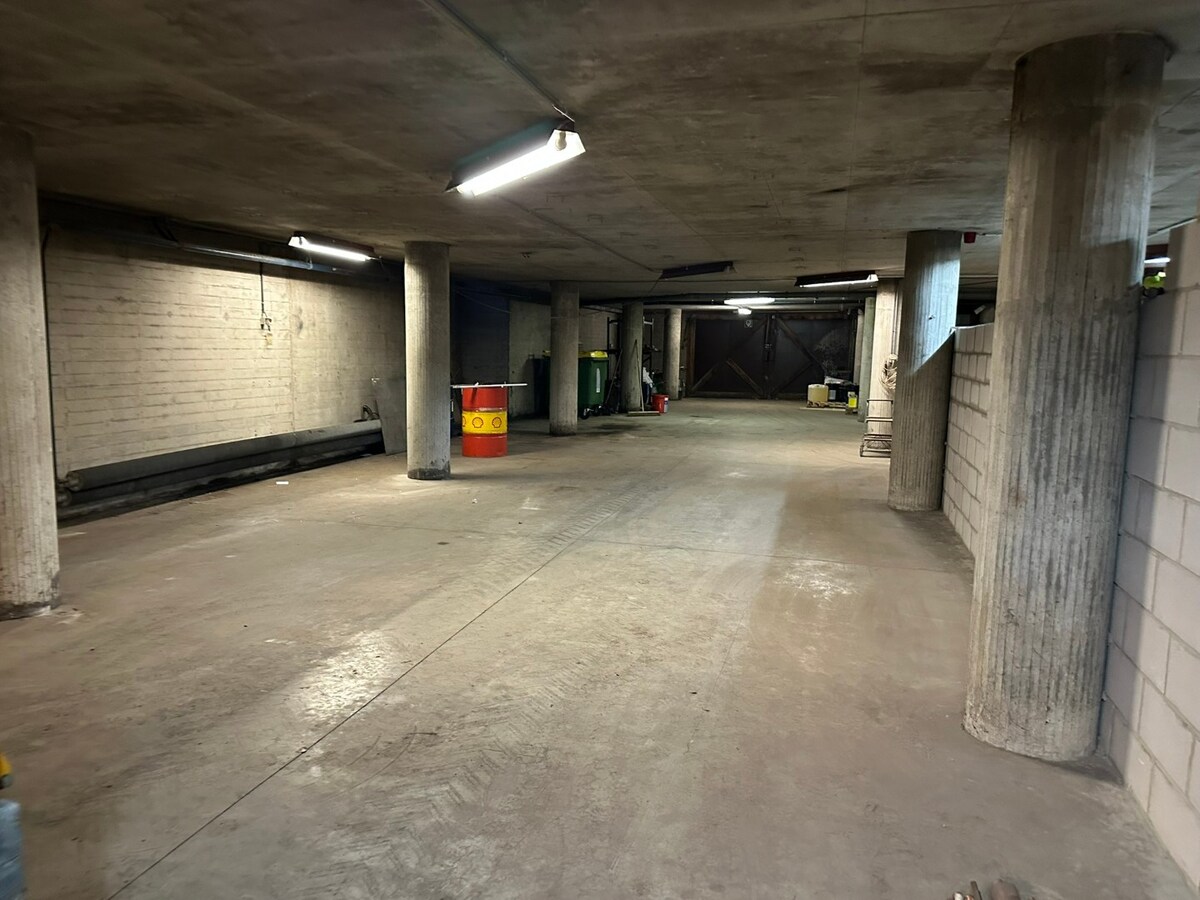 Bergruimte van 192 m² 