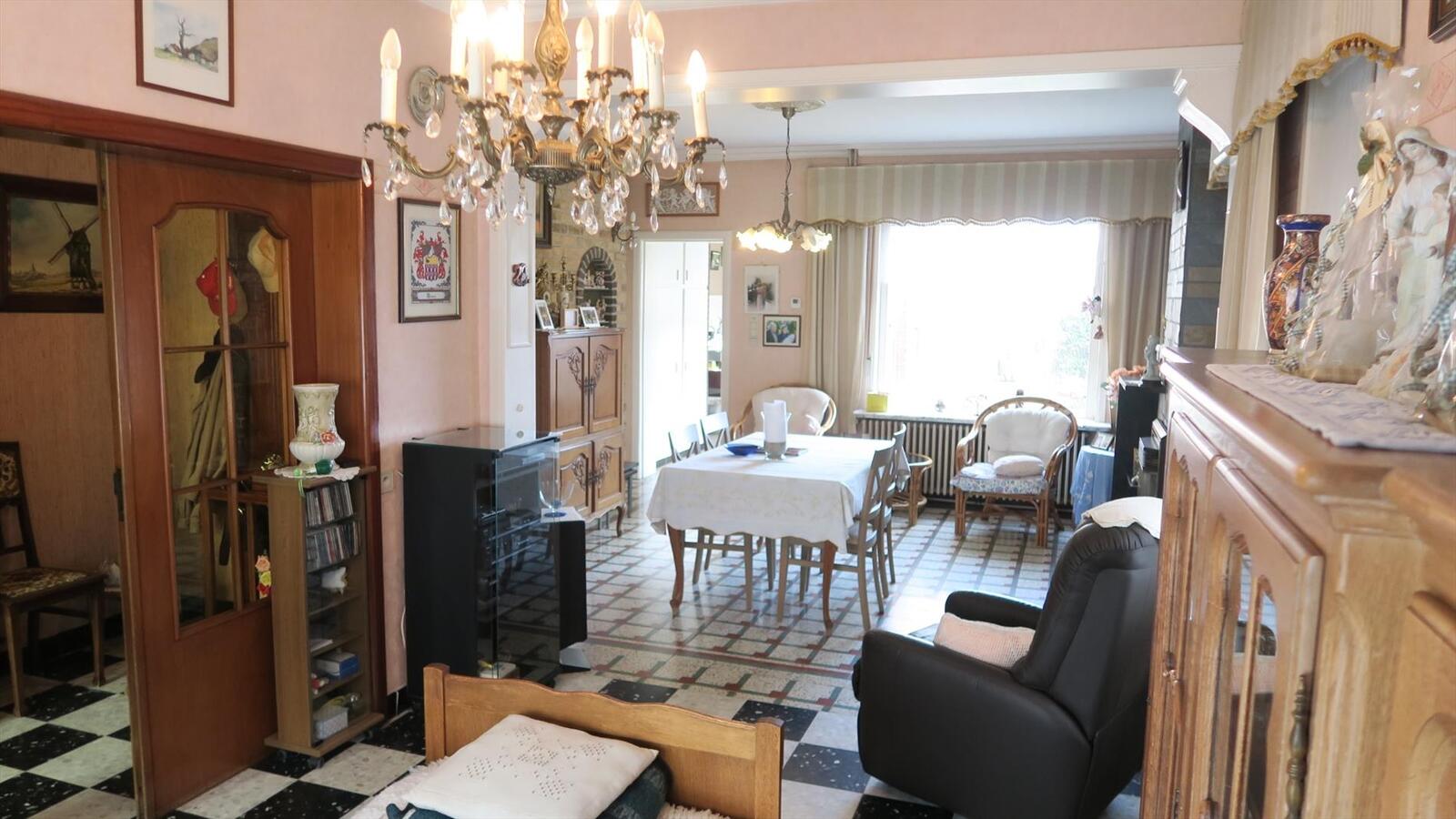 Degelijke woning met zuidgerichte tuin 