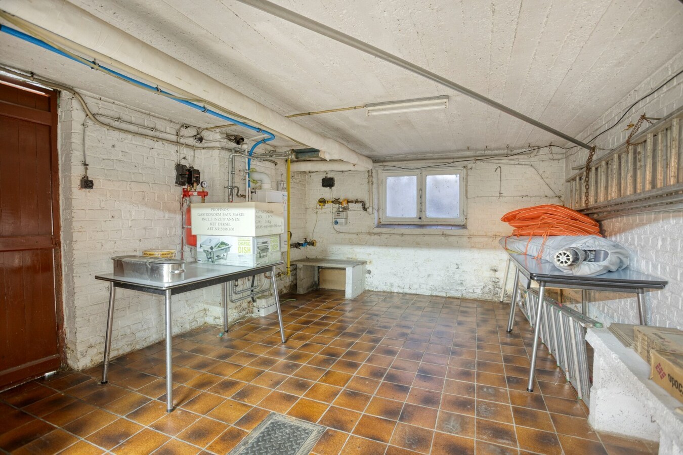 Karaktervolle halfopen villa met prachtige tuin op toplocatie in Tienen 