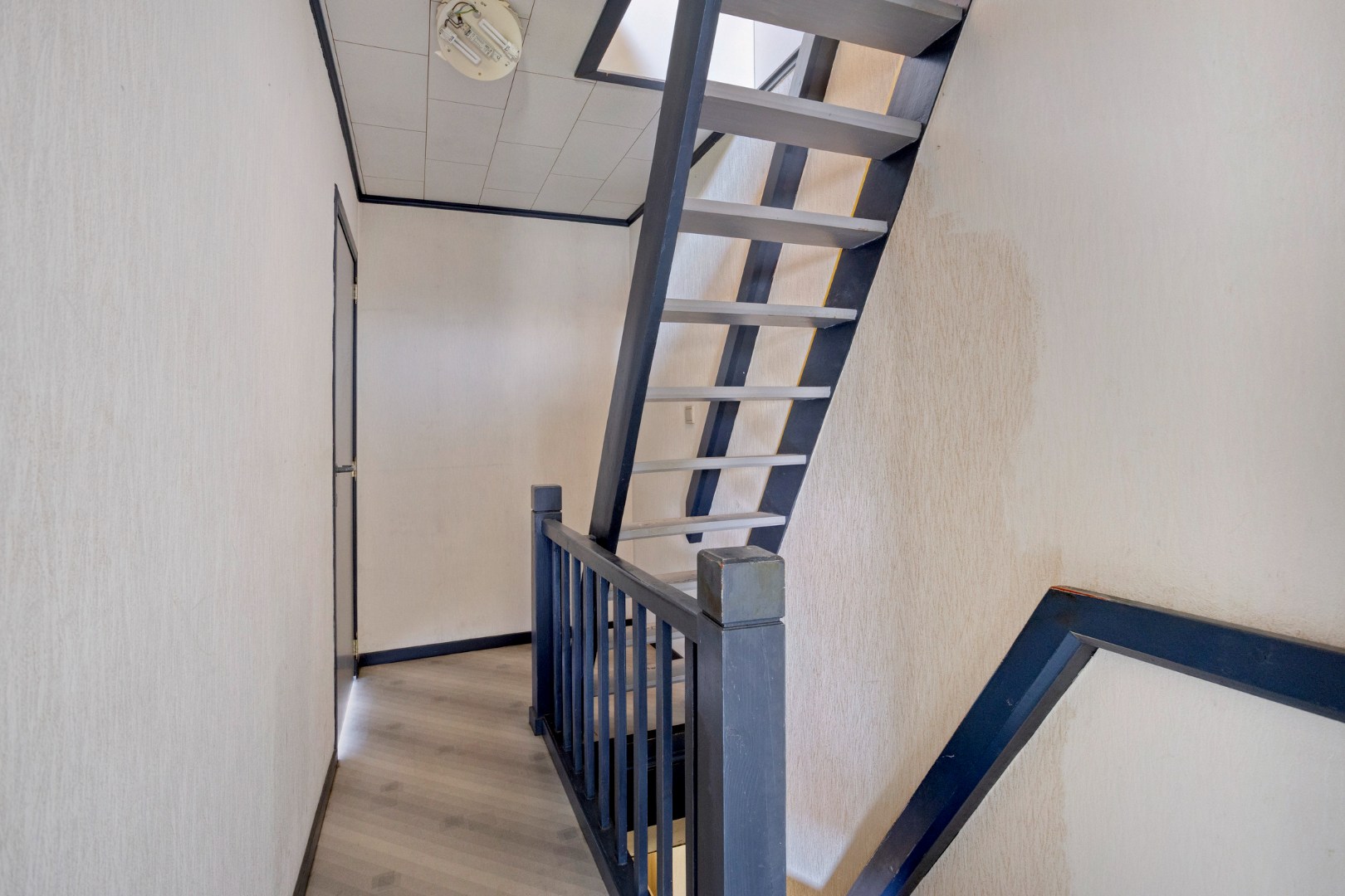 Centraal gelegen rijwoning in Kessel-Lo met parking - EPC 246 kwh/m² 