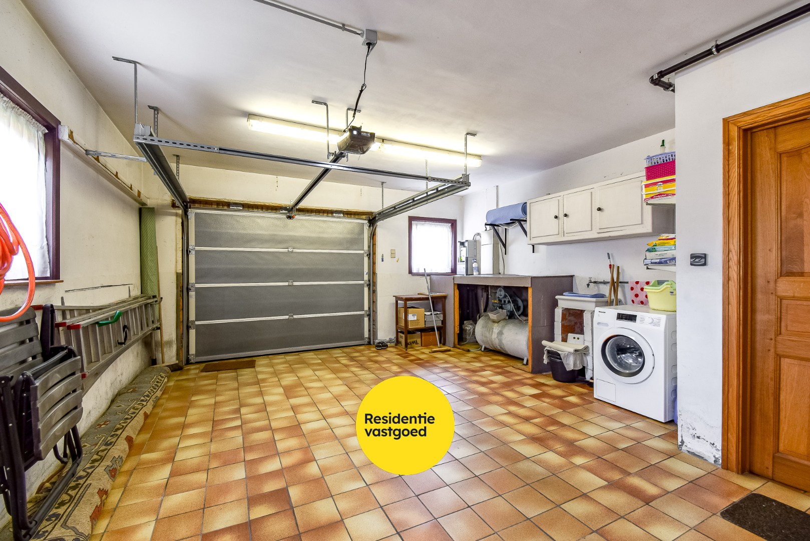 Ruime villa met 4 slaapkamers 