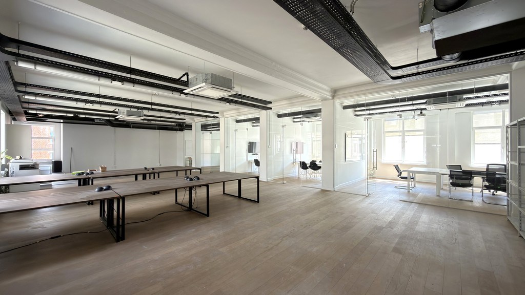 Prestigieuse kantoren te huur op Meir in Antwerpen