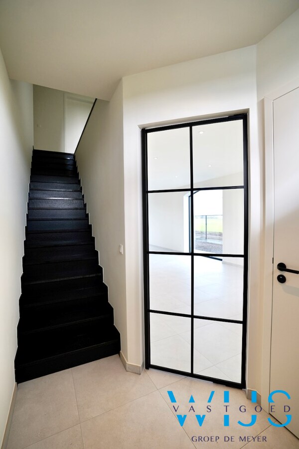 Zeer ruime nieuwbouw op 510m² te ASSENEDE/BASSEVELDE! 