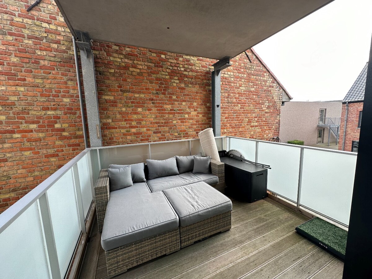 Ruim 2-slaapkamerappartement op de 1ste verdieping met lift 