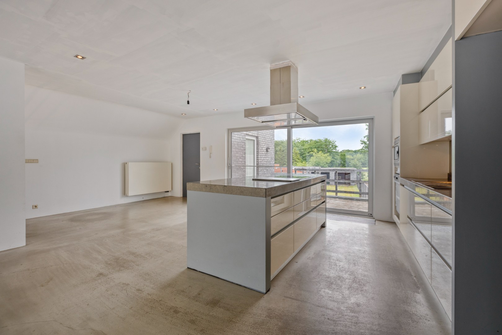 Unieke woning met 3 slpk. op een ruim perceel in Geel-centrum 